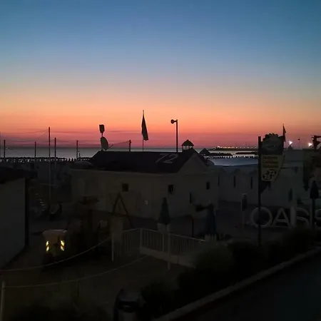 Via Dante 49/1 * Κατόλικα